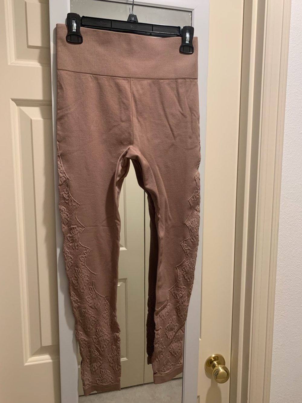 Felina Mauve/Brown Textured Side-Panel Leggings